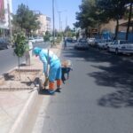 نظافت آیلند خیابان شهید بهشتی به همت نیروهای خدمات شهری منطقه دو