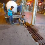 همت بلند منطقه دو در پاسخ به مطالبه مردمی: شستشو و رفع بوی نامطبوع جوبه ۱۵ خرداد، محله را تازگی بخشید