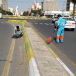 پاکسازی محورهای کلیدی شهر؛ تداوم نظافت شهری در بلوارهای مدرس، جماران، محلاتی و ۱۵ خرداد