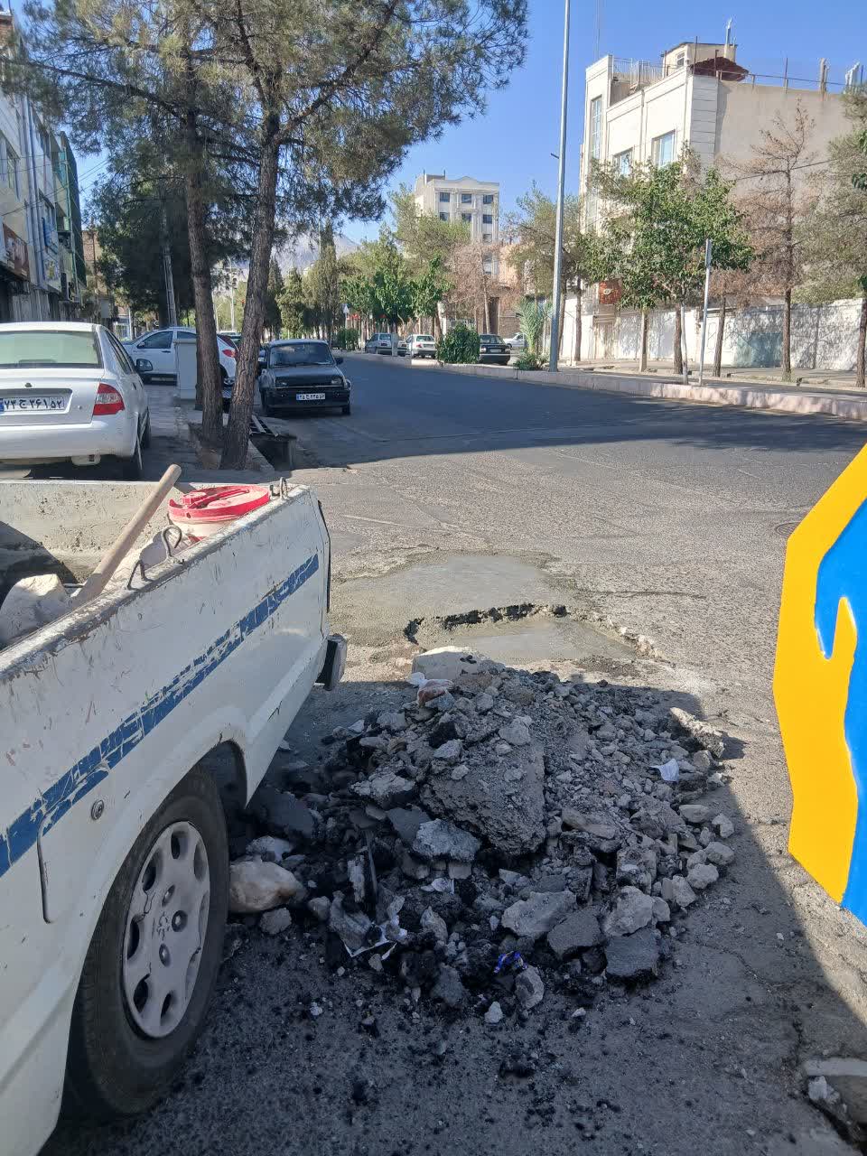تداوم رسیدگی به زیرساخت‌های شهری؛ رفع نقص پل ورودی توحید ۲۲