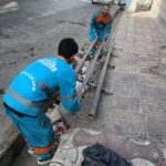 پاکیزگی در مسیرهای پرتردد منطقه دو؛ از پاکسازی جوبه‌ها تا ساماندهی زیر پل‌ها